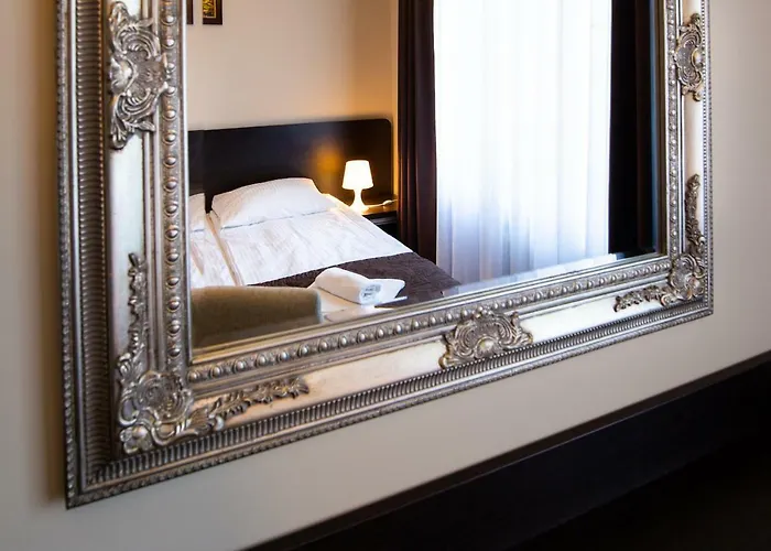 Solar Bed & Breakfast 3*